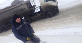 Фото Монтажники-снеговики №3